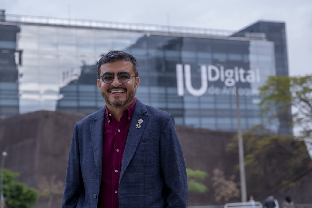 Rector de la IU Digital de Antioquia